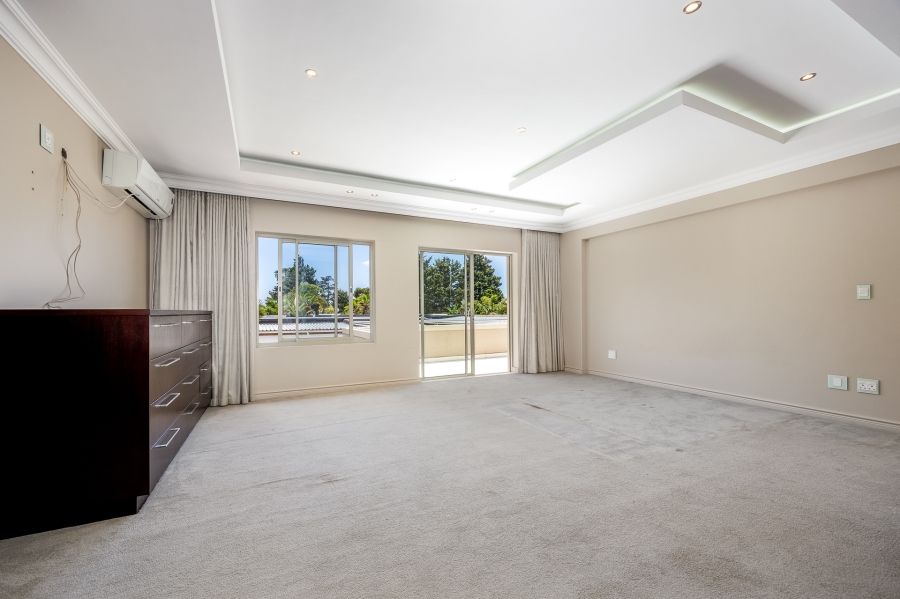 4 Bedroom Property for Sale in Vierlanden Western Cape